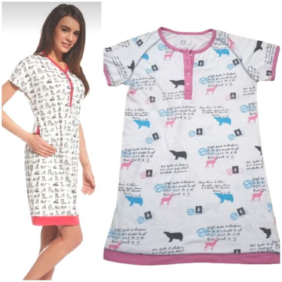unbranded Other - Beatiful Pink hems Nightshirt Vneck printed Pajamas Sz S